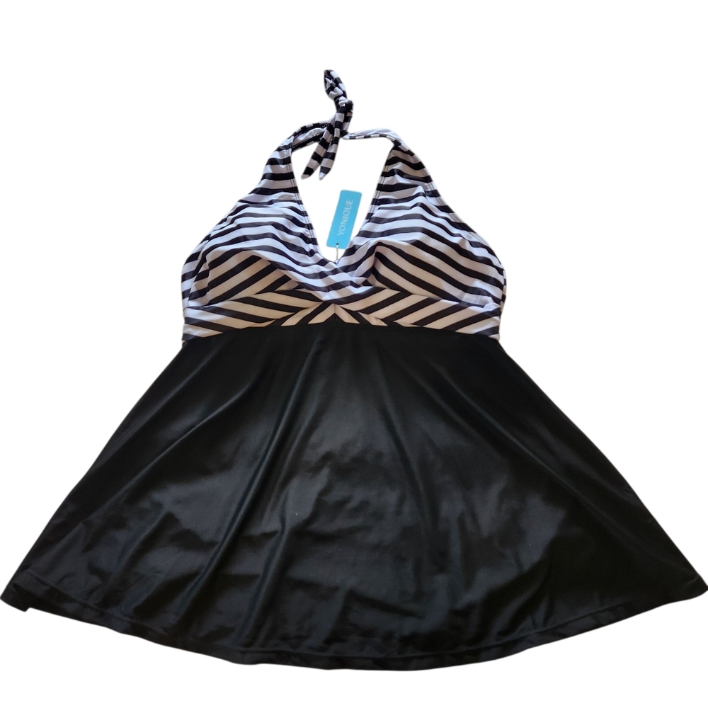 Yonique Tankini Swim Suit Top XL-Black & White Stripe Print Flattering Fit NWT